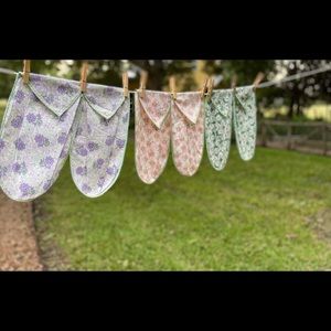 Vintage Shoe Pockets